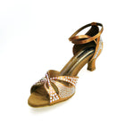 Carica immagine nella Galleria, Deluxe Butterfly (L2) - Scarpa da Ballo in Raso Seta Bronzo Tan con Swarovski e Tacco basso a Rocchetto
