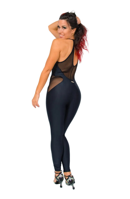 Completo jumpsuit nero in ciniglia con dettagli argentati, elasticizzato, modellante e traspirante, indossato da Teresa Florence.