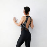 Load image into Gallery viewer, VEGA Venice (Silver) - Jumpsuit Ciniglia Bielastica Nera Disegno Glitterato Argento Sopra e Microfibra Traspirante Nera Bielastica Modellante Contenitiva Containment sotto
