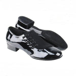 Load image into Gallery viewer, Pablo 852L (MS19) - Scarpa da Uomo Stringata in Vernice Nera e Camoscio Nero Forma tonda Suola Divisa Flex
