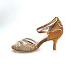 Carica immagine nella Galleria, SONIA QB SW PLUS (45R5 QB) - Scarpa Ballo Da Donna Con Retina in Raso Seta color Bronzo con cinturini incrociati sul collopiede e Swarovski Boreali avanti e tallone
