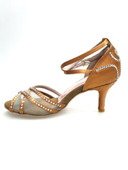 Carica immagine nella Galleria, SONIA QB SW PLUS (45R5 QB) - Scarpa Ballo Da Donna Con Retina in Raso Seta color Bronzo con cinturini incrociati sul collopiede e Swarovski Boreali avanti e tallone
