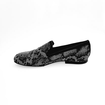 Mocassino da uomo Viper Black (800PJ) in camoscio nero con Swarovski bianchi e neri, suola in mini Microlight.