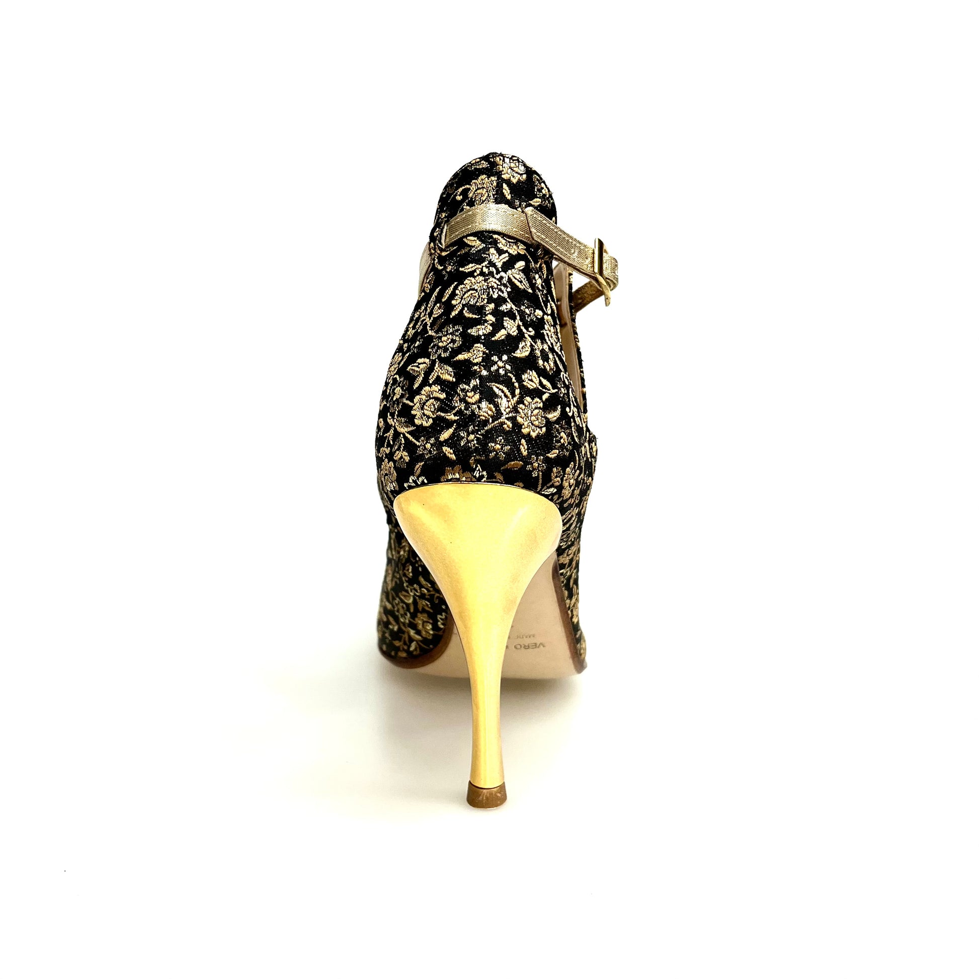 Scarpa Jenny in cate Fiorato veneziano oro, con profili lurex oro e tacco a spillo laminato oro, vista frontale.