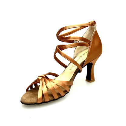 Scarpa da ballo Wishdance Patty QD in raso seta bronzo, con fascette, cinturino doppio e tacco a rocchetto, vista frontale.