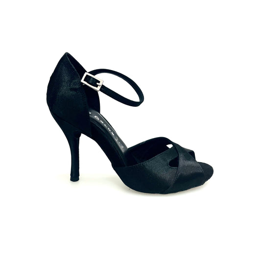 Scarpa da ballo Wishdance Ely QA 32QA B in raso nero con cinturino singolo e tacco spillo, design elegante e comodo per donne
