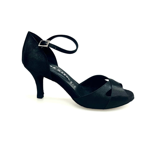 Scarpa da ballo Wishdance Ely QA 32QA B in raso nero con cinturino singolo e tacco stiletto, elegante e confortevole.
