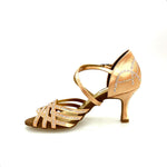 Carica immagine nella Galleria, CAROLIN QC (Marea L14) - Scarpa Da Donna Linea Biflex in Raso Seta Carne Con Swarovski Boreali e Tacco a Rocchetto/Slim Latino Basso
