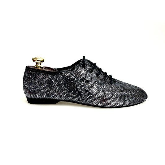 Scarpa Jazz 03 in Prisma Carbon con suola resistente e design elegante, ideale per danza jazz.