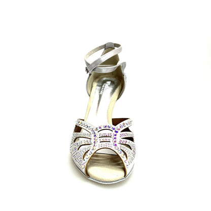 Scarpa da ballo donna DADA Diamond QB in raso argento con cinturino incrociato alla caviglia e Swarovski Boreali.