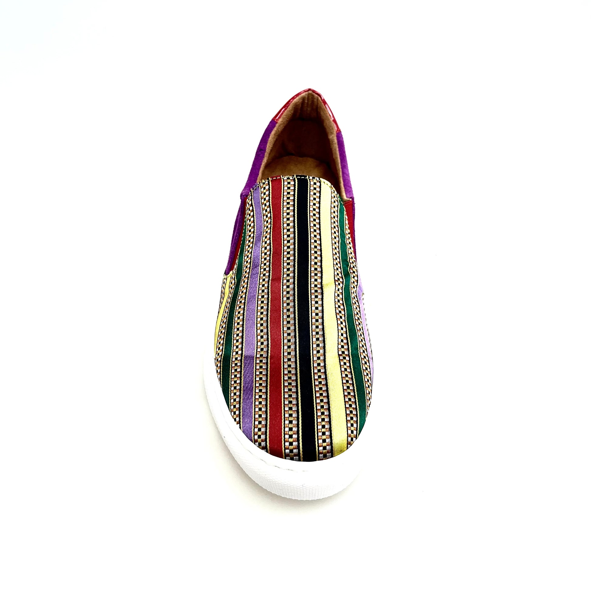 Mocassino super flex Rojas Slip Iris Flex in camoscio viola con tessuto a righe multicolore, suola in resina nera, design elegante e confortevole.