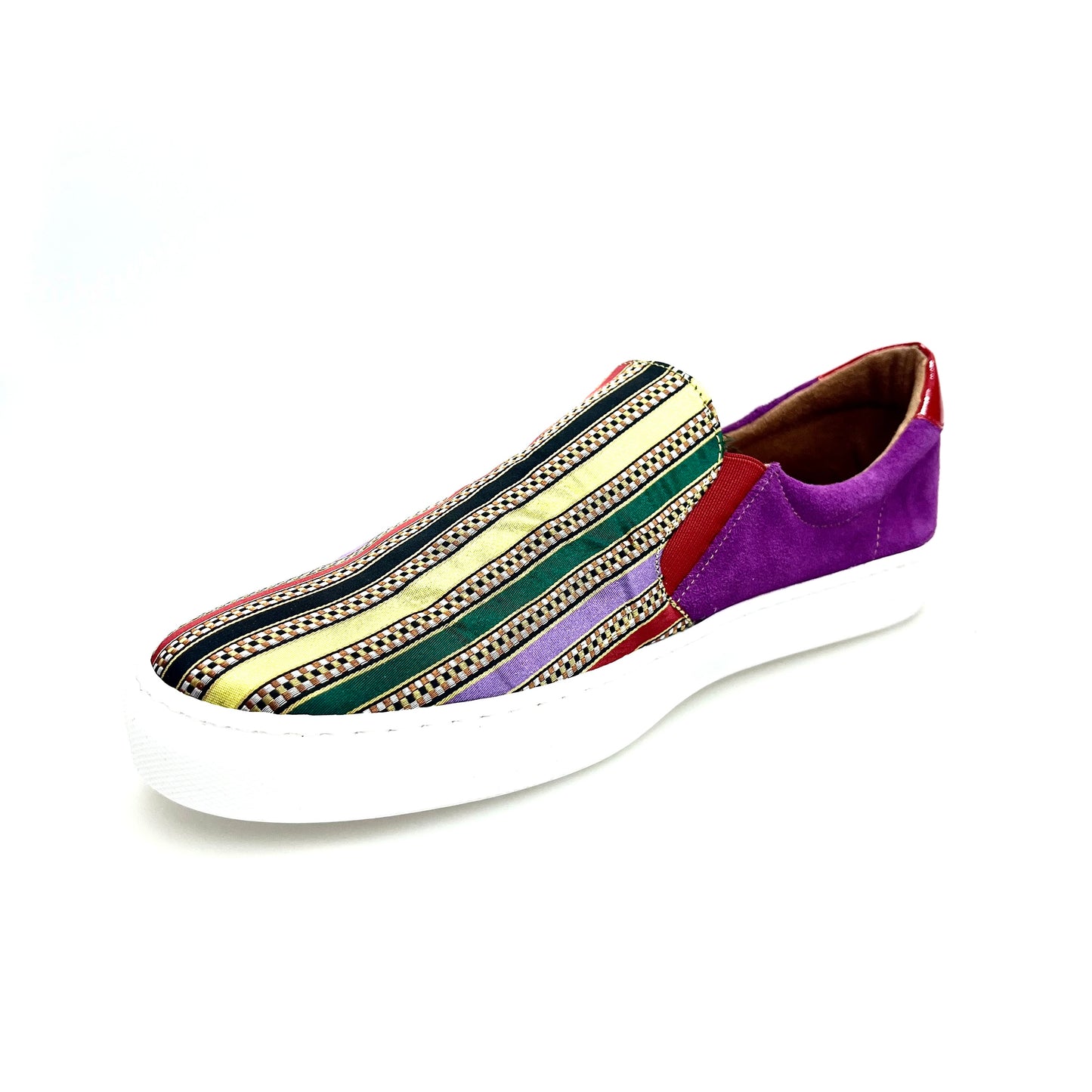 Mocassino super flex Rojas Slip Iris Flex in camoscio viola con tessuto traspirante multicolore e suola in resina nera.
