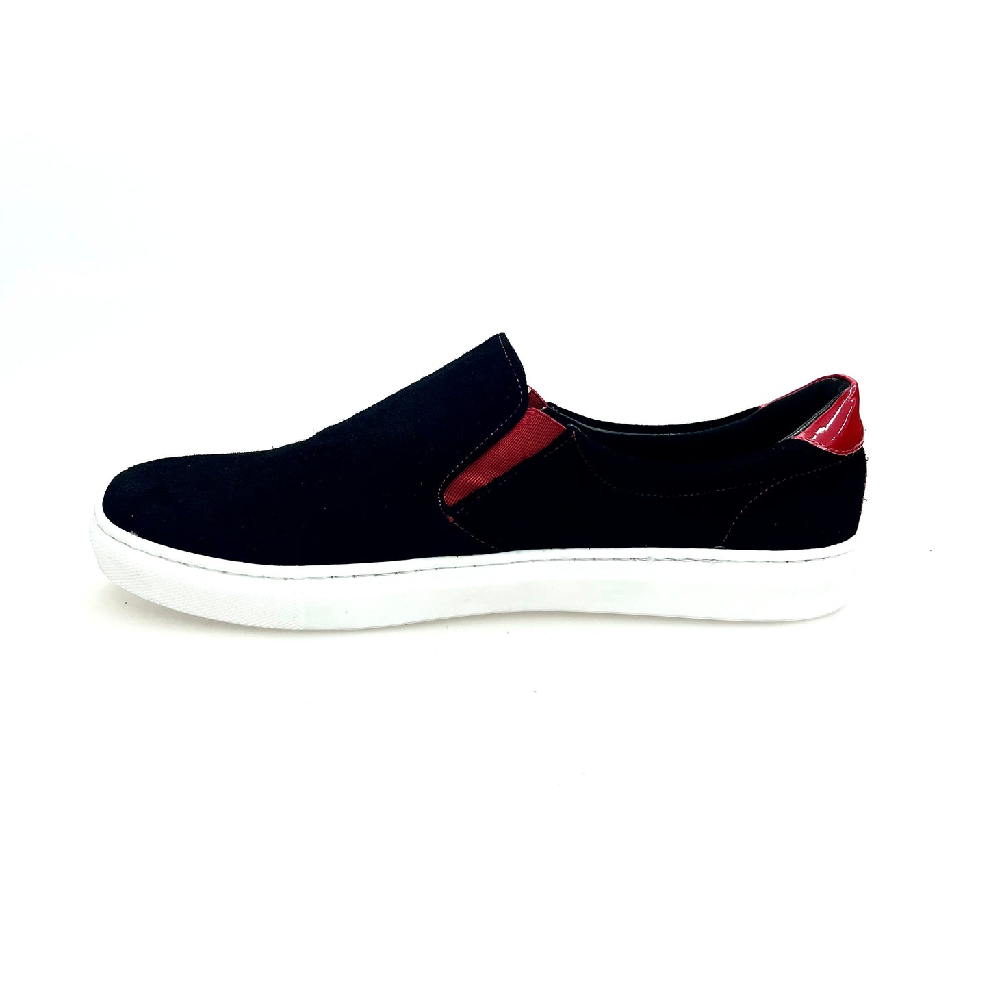 Mocassino Wish Dance Shop Rojas Slip Bayang Flex in camoscio nero con suola in resina di gomma bianca, design super flex e comfort massimo