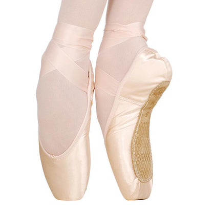 Punte da danza classica Grishko 2007 in diverse morbidezze e larghezze, ideali per la danza classica e il balletto.