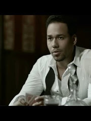 Carica e visualizza video in Galleria, Swann Elizabeth Pirata (460PW) - Sandalo da Donna in Camoscio Rosso con Borchie Oro e Swarovski Neri Incastonati elastici Oro e tacco a spillo laminato Oro
