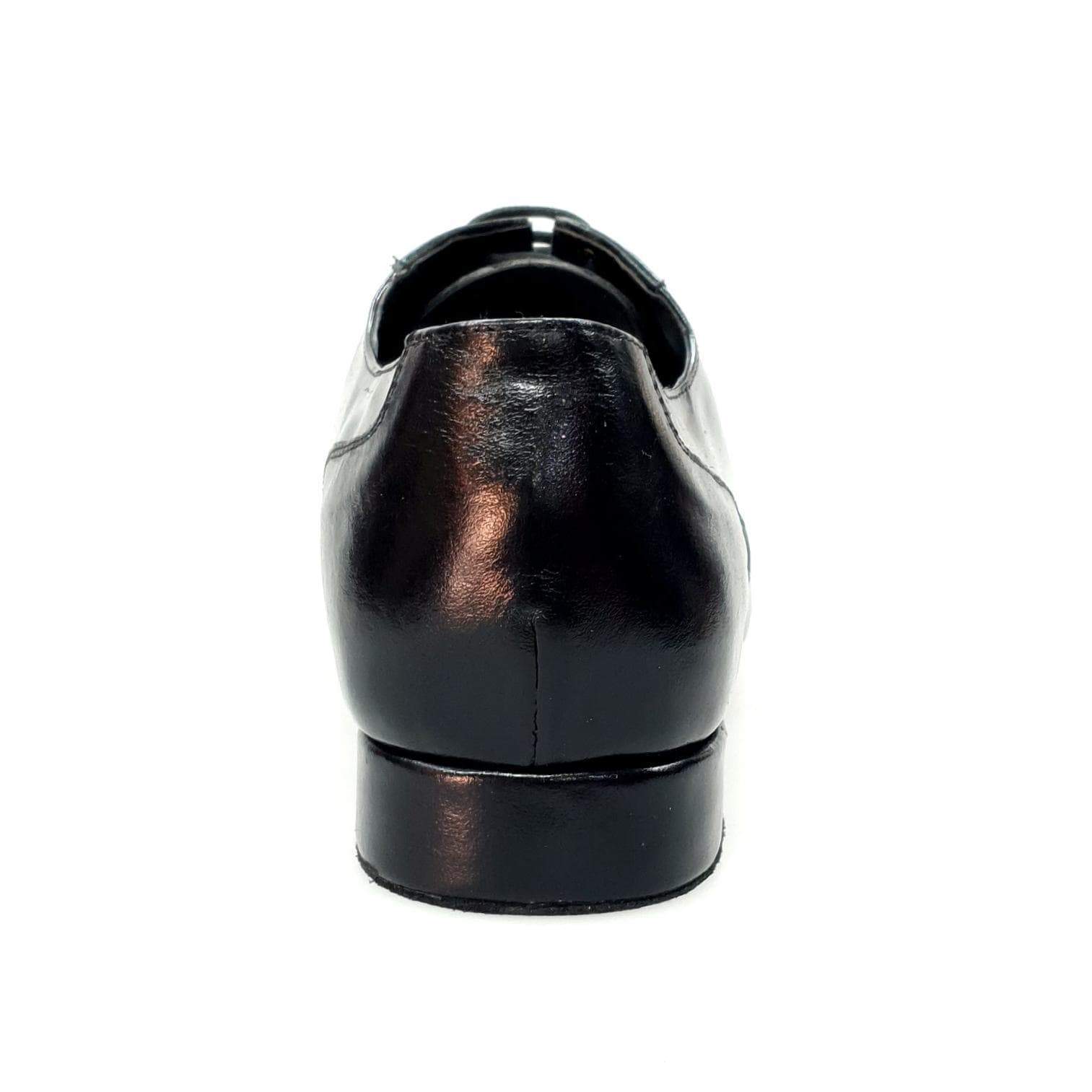 Stringate COTISO 108N Wish Dance Shop in pelle e vernice nera, modello Oxford con coda di rondine elegante.