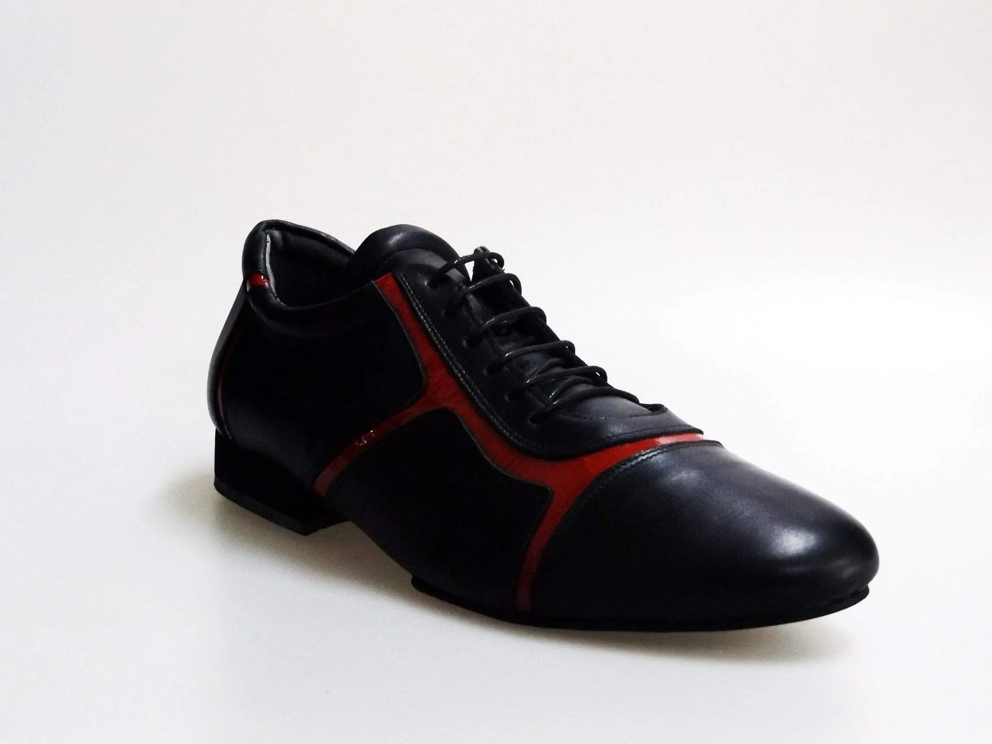 Sneaker Antony 115 Wish Dance Shop in pelle nera con inserti in vernice rossa, scarpa da uomo elegante e sportiva