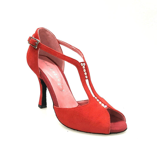 Scarpa da donna Terry in camoscio rosso di Wish Dance Shop, con suola piatta e dettagli eleganti per danza e occasioni speciali.