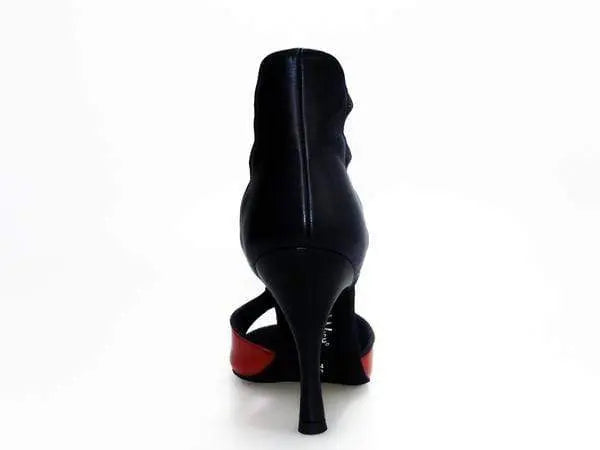 Sandalo donna Lilith Wish Dance Shop in pelle rossa con tallone e tacco neri, scarpa elegante e comoda.