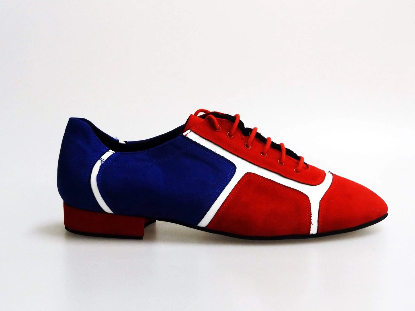 Sneaker Manuel 820 Caribe in camoscio blu royal e rosso con inserti bianchi, stile casual e alla moda.