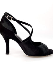 Cargar imagen en la Galería, Sandalo da donna Adriana in raso di seta nero con fodera in vera pelle, scarpa elegante Wish Dance Shop.