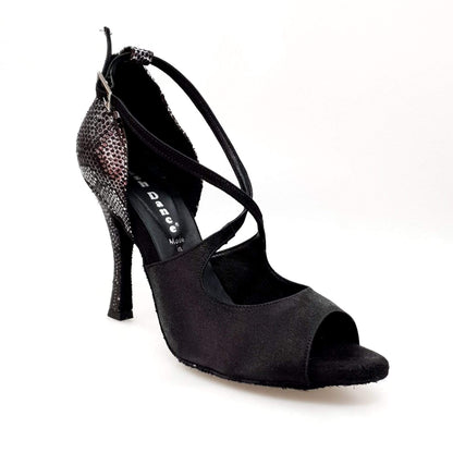 Sandalo donna Adriana Wish Dance Shop in raso nero con tacco e tallone in camoscio pitone argento, fodera in vera pelle.