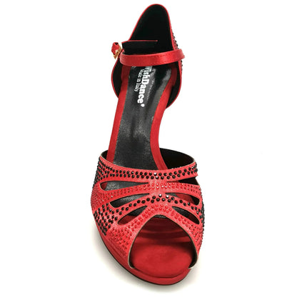 Scarpa da ballo Alexa Wish Dance Shop in raso rosso con Swarovski neri e rossi, tacco alto a spillo largo e plateau flex.