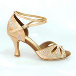 Load image into Gallery viewer, Wish Dance Shop Deluxe - Scarpa da Ballo in Raso Seta Carne con Swarovski e Tacco a Rocchetto
