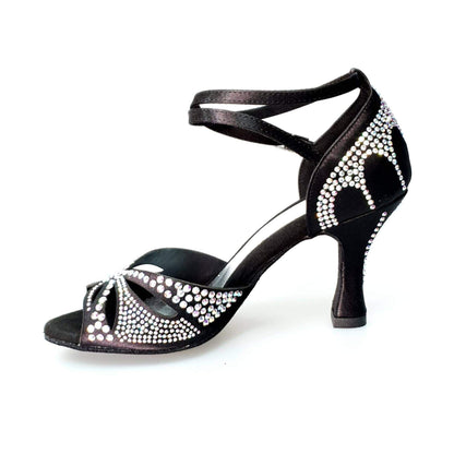 Scarpa da ballo in raso seta nera con Swarovski e tacco a rocchetto, Deluxe Butterfly di Wish Dance Shop.