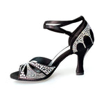 Load image into Gallery viewer, Wish Dance Shop Deluxe - Scarpa da Ballo in Raso Seta Nera con Swarovski e Tacco a Rocchetto
