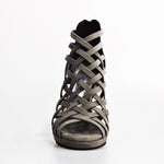 Load image into Gallery viewer, Wish Dance Shop Intrigo in Camoscio Grigio
