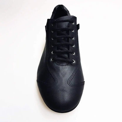 Scarpa sneaker in pelle nera Bayamo Ivan con suola microlight, stile extraconfort di Wish Dance Shop.