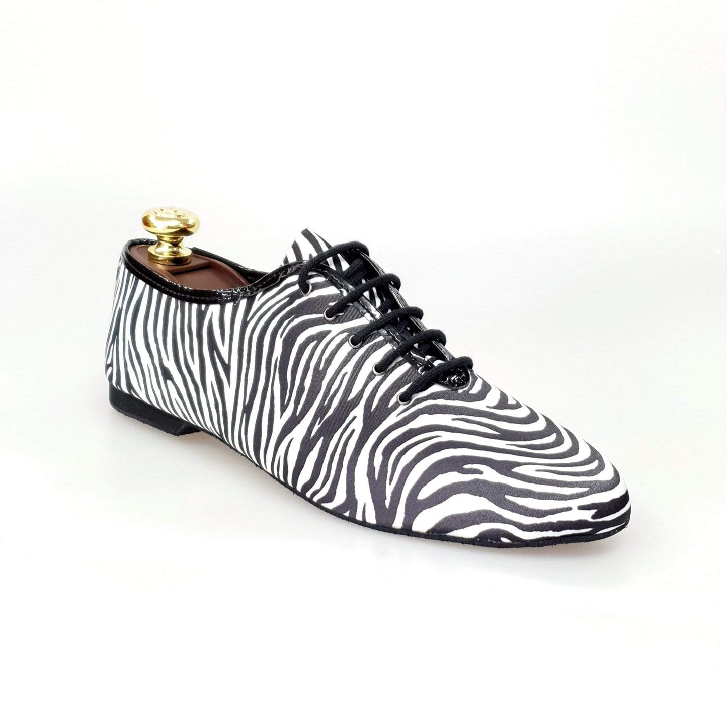 Scarpa Jazz Wish Dance Shop Jazz 03 in raso seta fantasia zebrata con profilo in vernice nera, elegante e originale.
