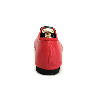 Scarpa Jazz 04 in pelle rossa, comoda e elegante, perfetta per ballare, marca Wish Dance Shop, vista frontale.