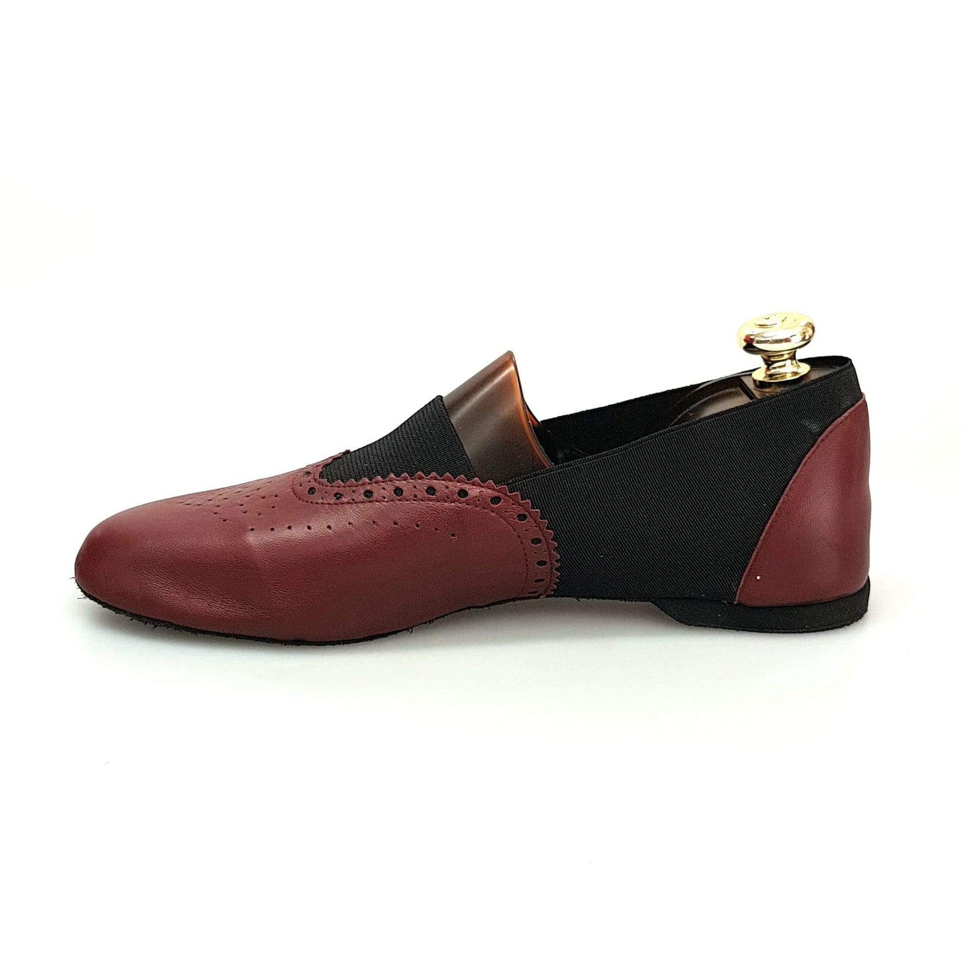 Scarpa jazz Roly Jazz 06 in pelle bordeaux con elastico nero, suola bufalo e suola Flex per comfort e stile elegante.