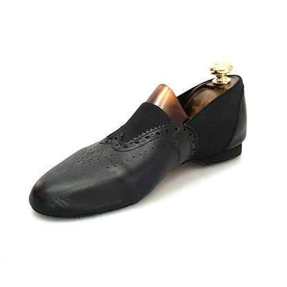 Scarpa Jazz 06 in pelle nera con elastico nero e suola bufalo, modello confortevole Wish Dance Shop.