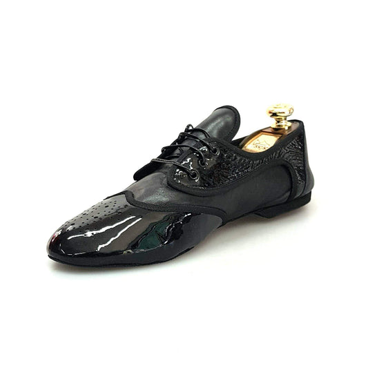 Scarpa jazz Gran Galà (Jazz 07) di Wish Dance Shop in pelle nera e vernice nera, con dettagli eleganti e suola resistente.