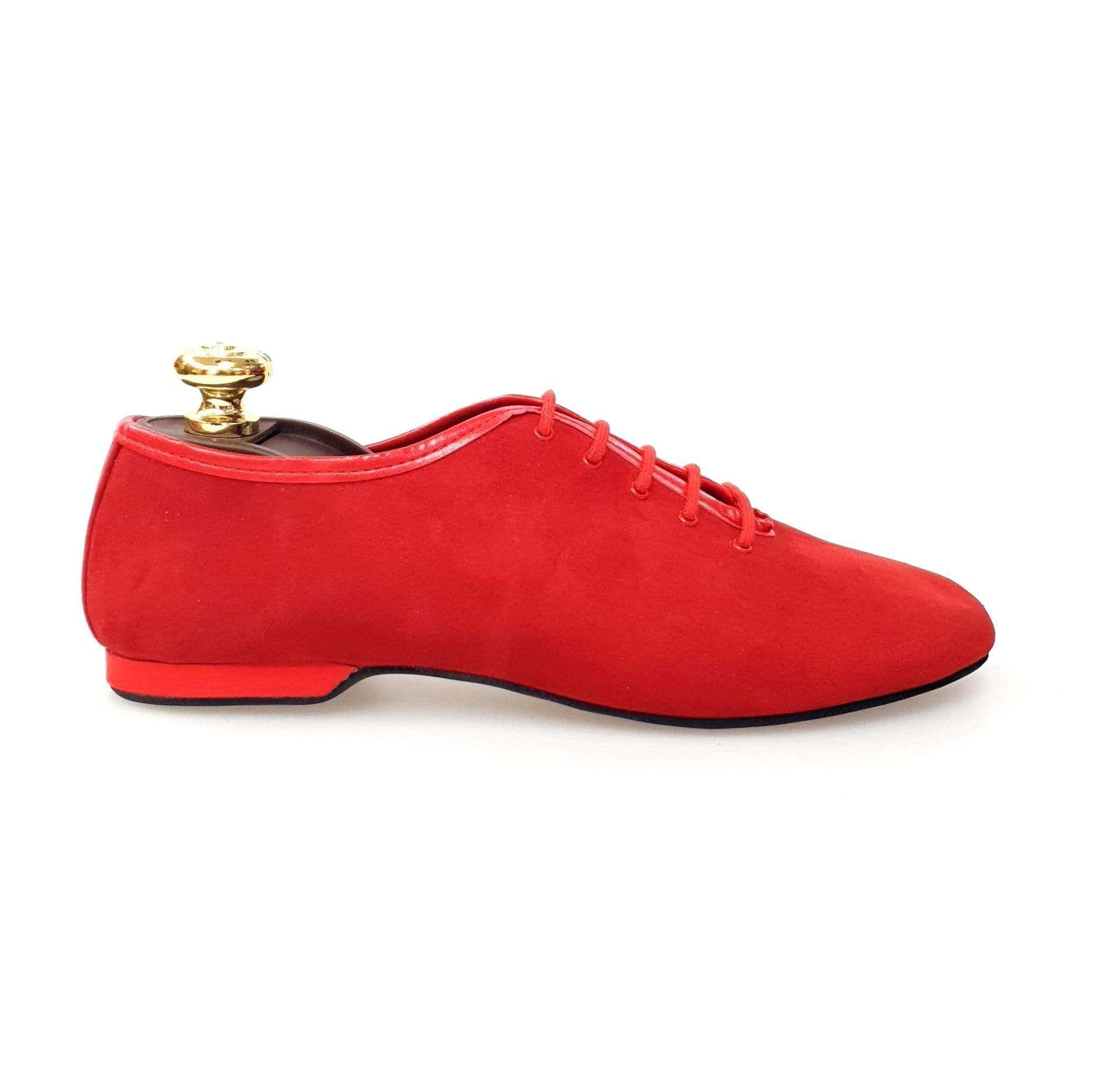 Scarpa Jazz 03 da allenamento in camoscio rosso di Wish Dance Shop, elegante e comoda per danza e fitness.