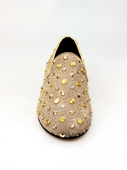 Carica immagine nella Galleria, Wish Dance Shop Mocassino Jack Sparrow in Camoscio Beige Swarovski Cristall incastonati con Borchie grandi e piccole dorate
