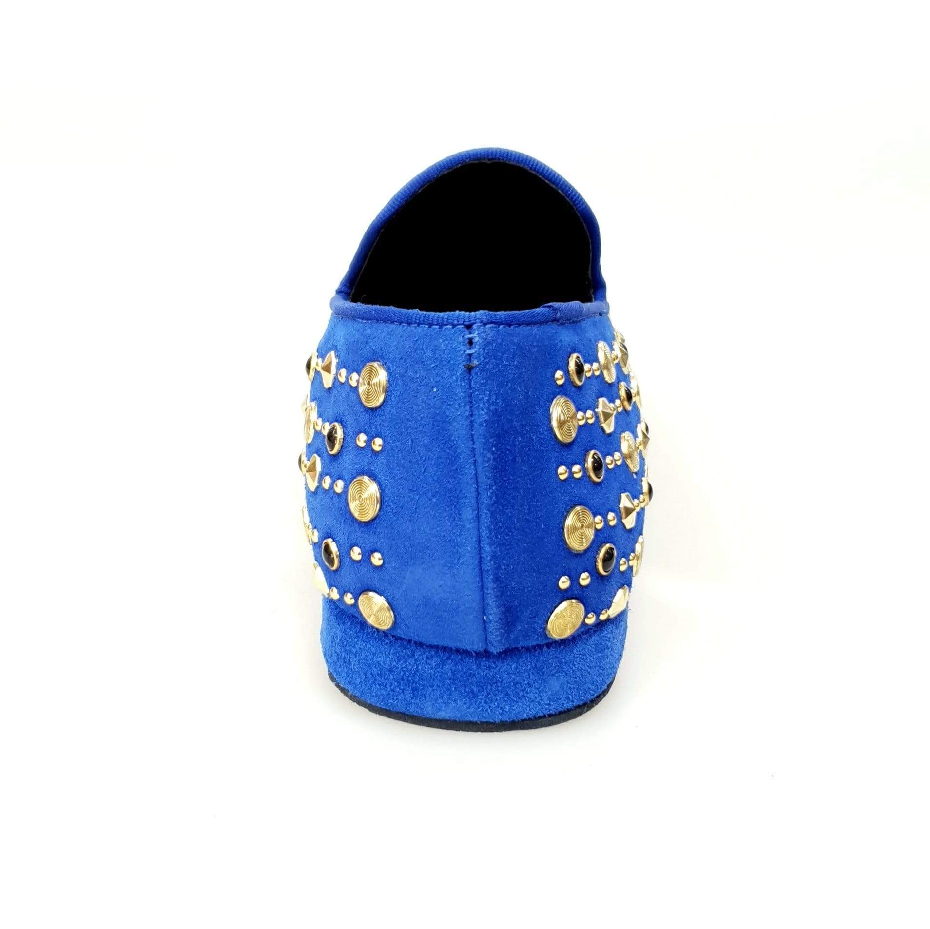 Scarpa mocassino Jack Sparrow Pirata Wish Dance Shop in camoscio blu royal con borchie dorate e Swarovski neri incastonati.