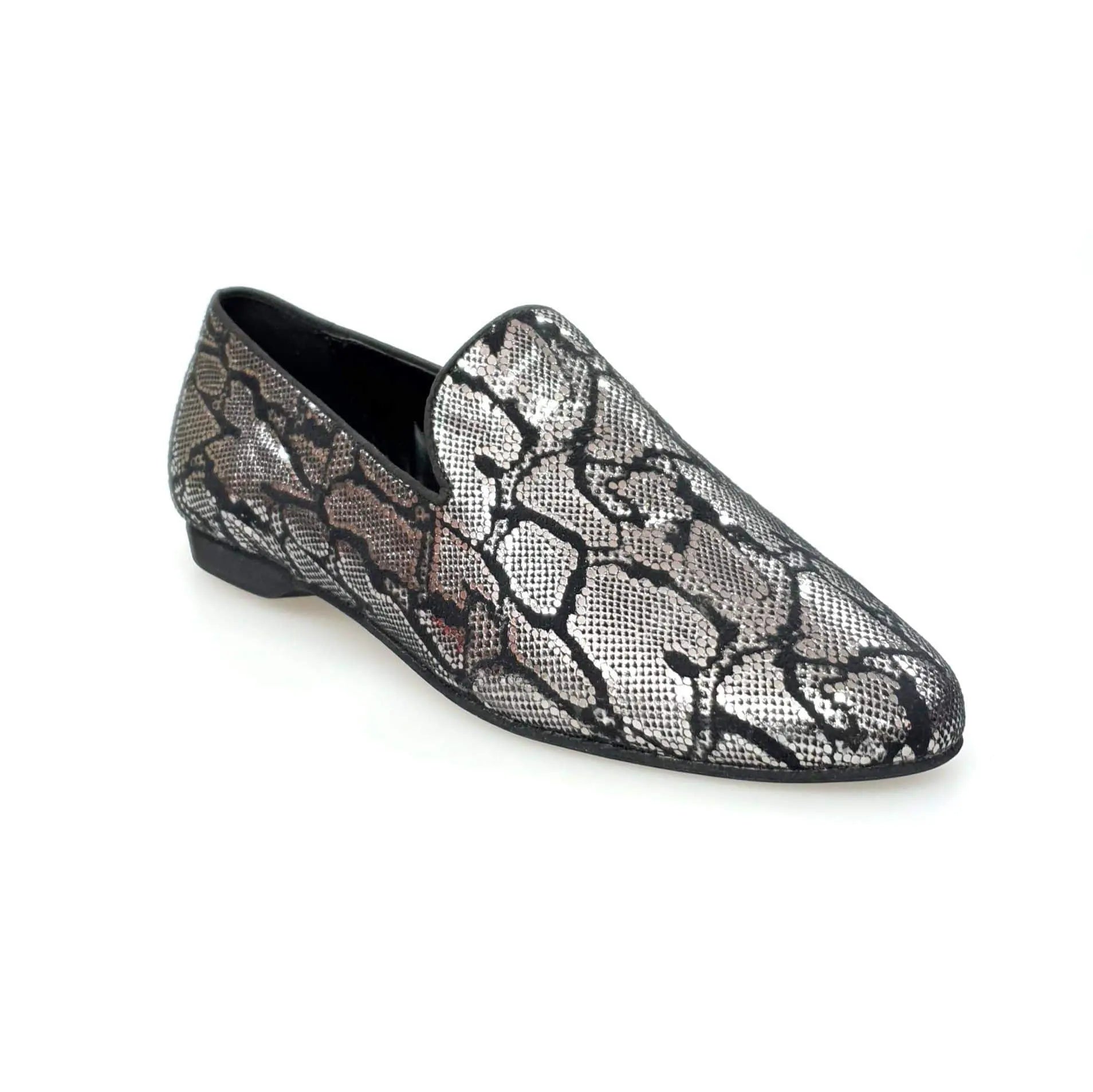 Mocassino da uomo Wish Dance Shop in pelle lavorata con fantasia Giga Python, scarpa elegante e alla moda