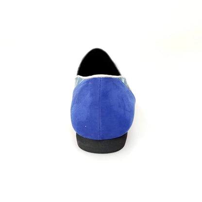 Scarpa mocassino da uomo Serse (800B) in giungla blu con tallone in camoscio blu, elegante e comoda.