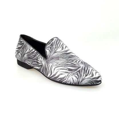 Scarpa mocassino da uomo Wish Dance Shop in tessuto fantasia giungla grigia, elegante e comoda, ideale per stile casual.