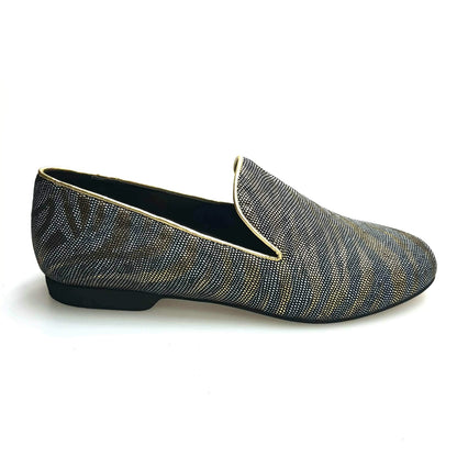 Scarpa da uomo Serse (800) in lurex zebrato oro, mocassino elegante con dettagli lucidi e motivo animale.