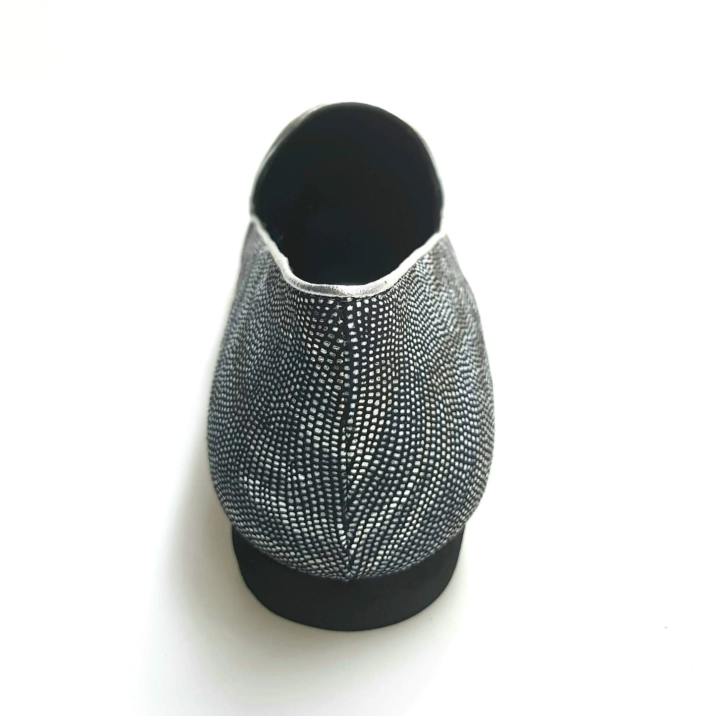 Scarpa mocassino da uomo Serse (800) in lurex zebrato argento, con design elegante e dettagli lucidi.