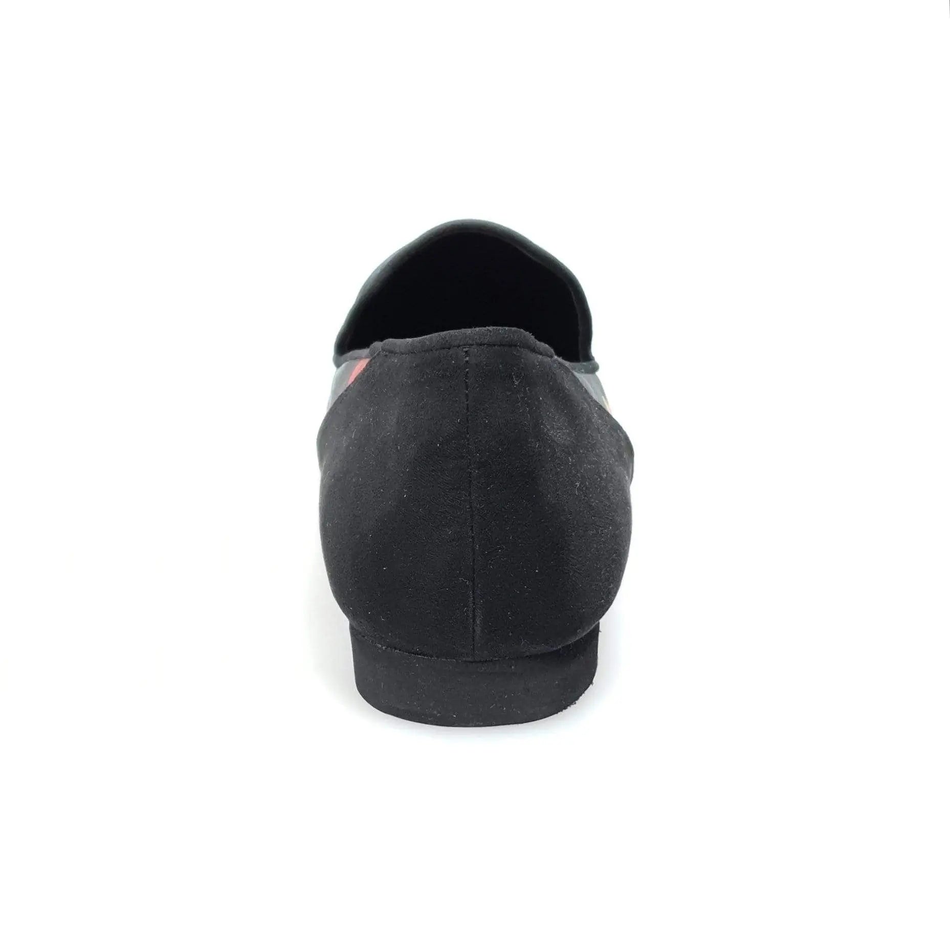 Mocassino da uomo Serse (800B) in stile Picasso nero con tallone in camoscio nero, scarpa elegante e moderna.