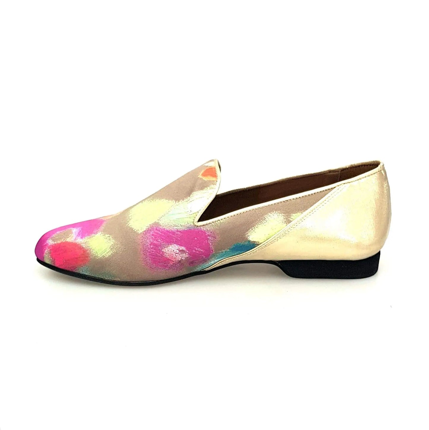 Mocassino uomo in tessuto verde con tallone in lurex oro, scarpa Wish Dance Shop, stile elegante e moderno.