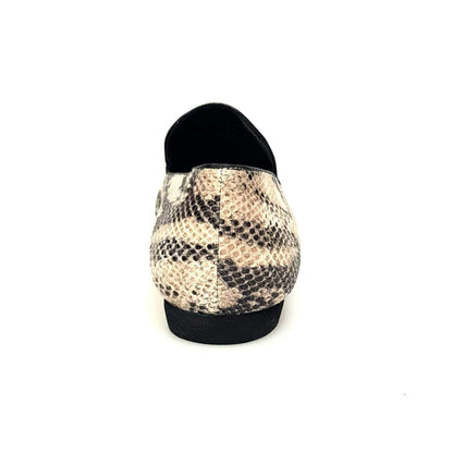 Mocassino da uomo Serse in pitone beige di Wish Dance Shop, elegante scarpa in pelle pitonata con suola in gomma.