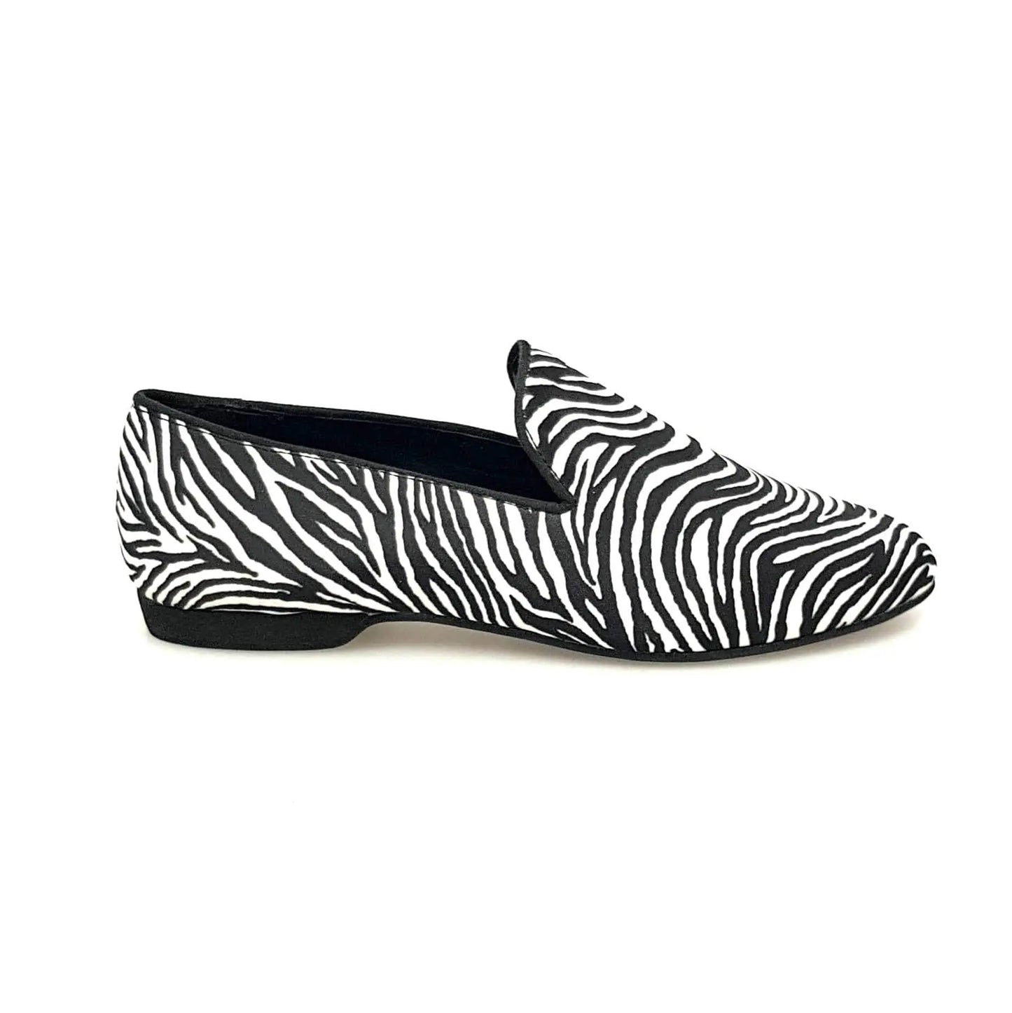 Mocassino da uomo Serse (800) in raso seta zebrato, elegante scarpa Wish Dance Shop, dettagli in tessuto lucido e stile raffinato