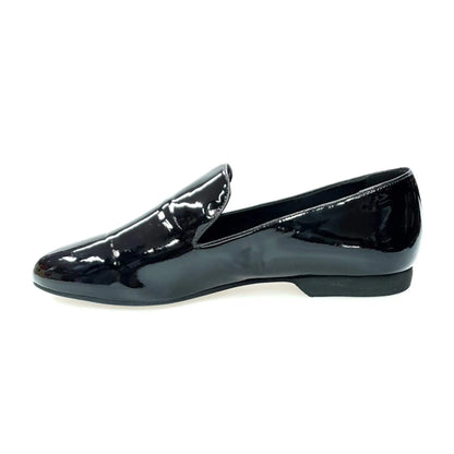 Scarpa mocassino da uomo Wish Dance Shop in vernice nera con profili neri, elegante e lucida, vista frontale.